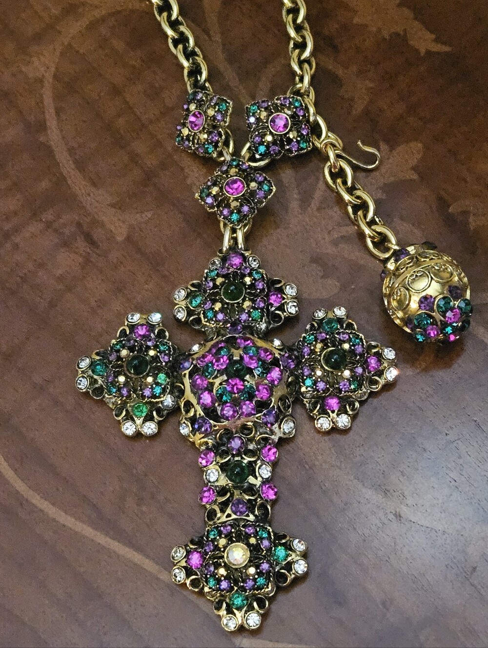RUNWAY STATEMENT JOSE & MARIA BARRERA CROSS ROSARY BEAD CRYSTAL STRAND NECKLACE